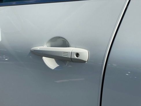 Certified 2022 Nissan Pathfinder Platinum w/ Cargo Package image 29