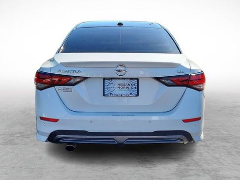 Certified 2023 Nissan Sentra SR w/ Trunk Package FWD image 5