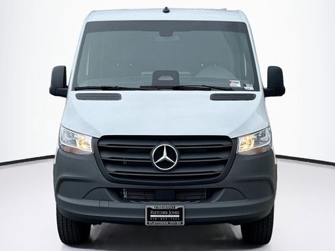 New 2025 Mercedes-Benz Sprinter 2500 image 2