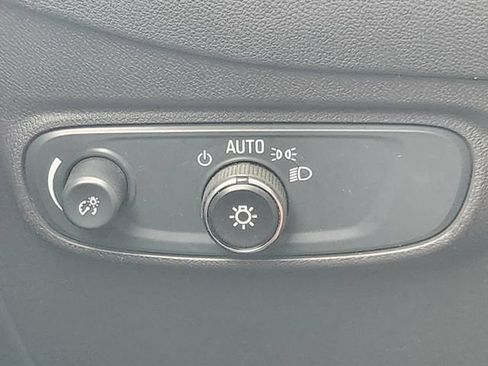 Used 2024 Chevrolet Equinox LT AWD/4WD image 20