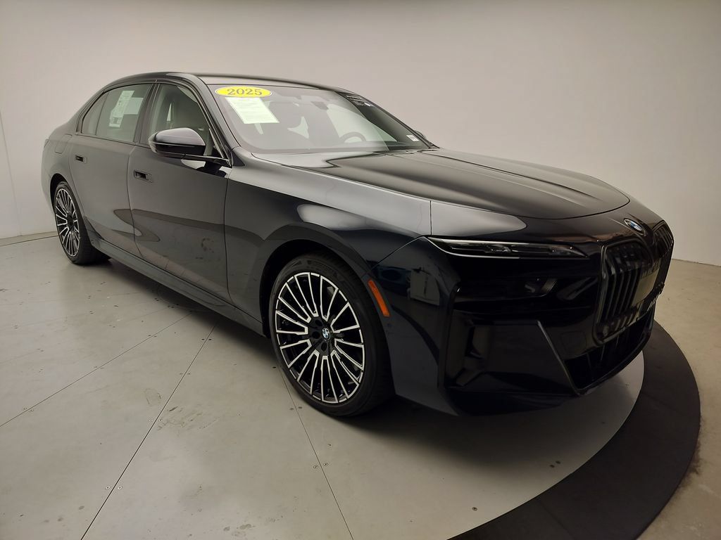 Certified 2025 BMW 760i xDrive w/ Executive Package AWD/4WD image 2