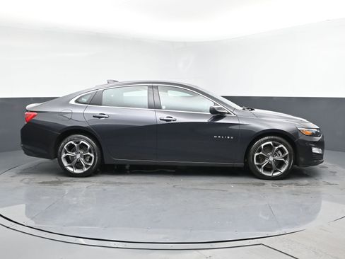 Used 2023 Chevrolet Malibu LT image 3