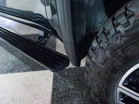 Used 2022 GMC Sierra 2500 AT4 w/ AT4 Preferred Package image 41