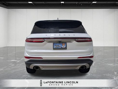 Certified 2024 Lincoln Corsair FWD w/ Equipment Group 101A image 4