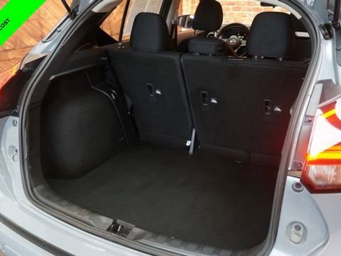 Used 2023 Nissan Kicks SV FWD image 42