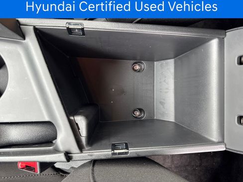 Certified 2025 Hyundai Elantra Sport FWD image 33
