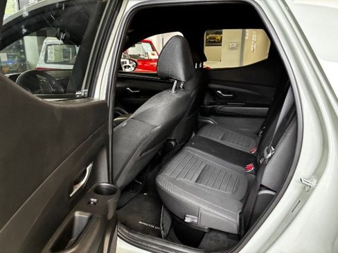 Used 2024 Hyundai Santa Cruz SEL FWD image 24