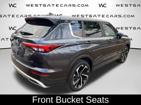 Used 2024 Mitsubishi Outlander SE image 10