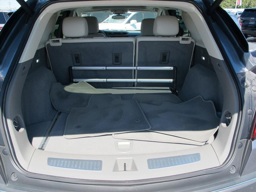 Used 2021 Cadillac XT5 Premium Luxury FWD image 24