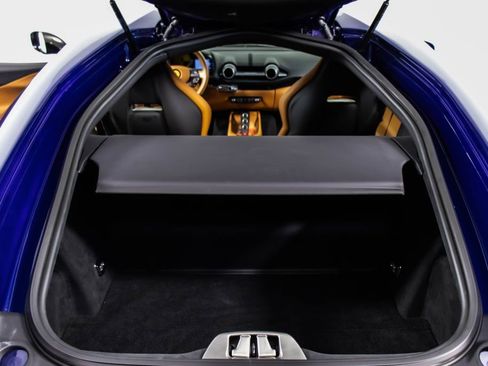 Certified 2019 Ferrari 812 Superfast image 22