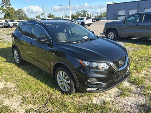 Used 2022 Nissan Rogue Sport SV AWD/4WD image 3