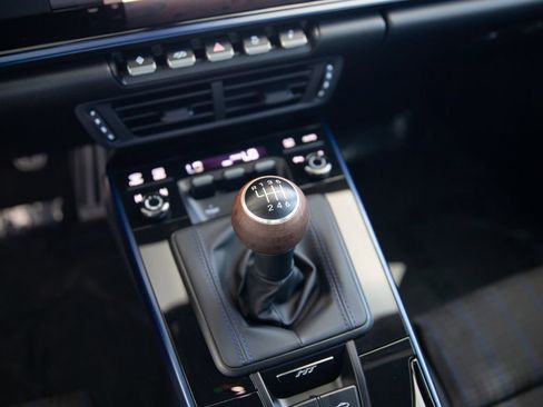 New 2026 Porsche 911 Carrera T RWD image 16