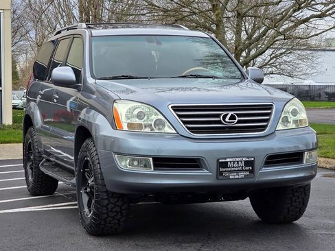 Used 2005 Lexus GX 470 image 2