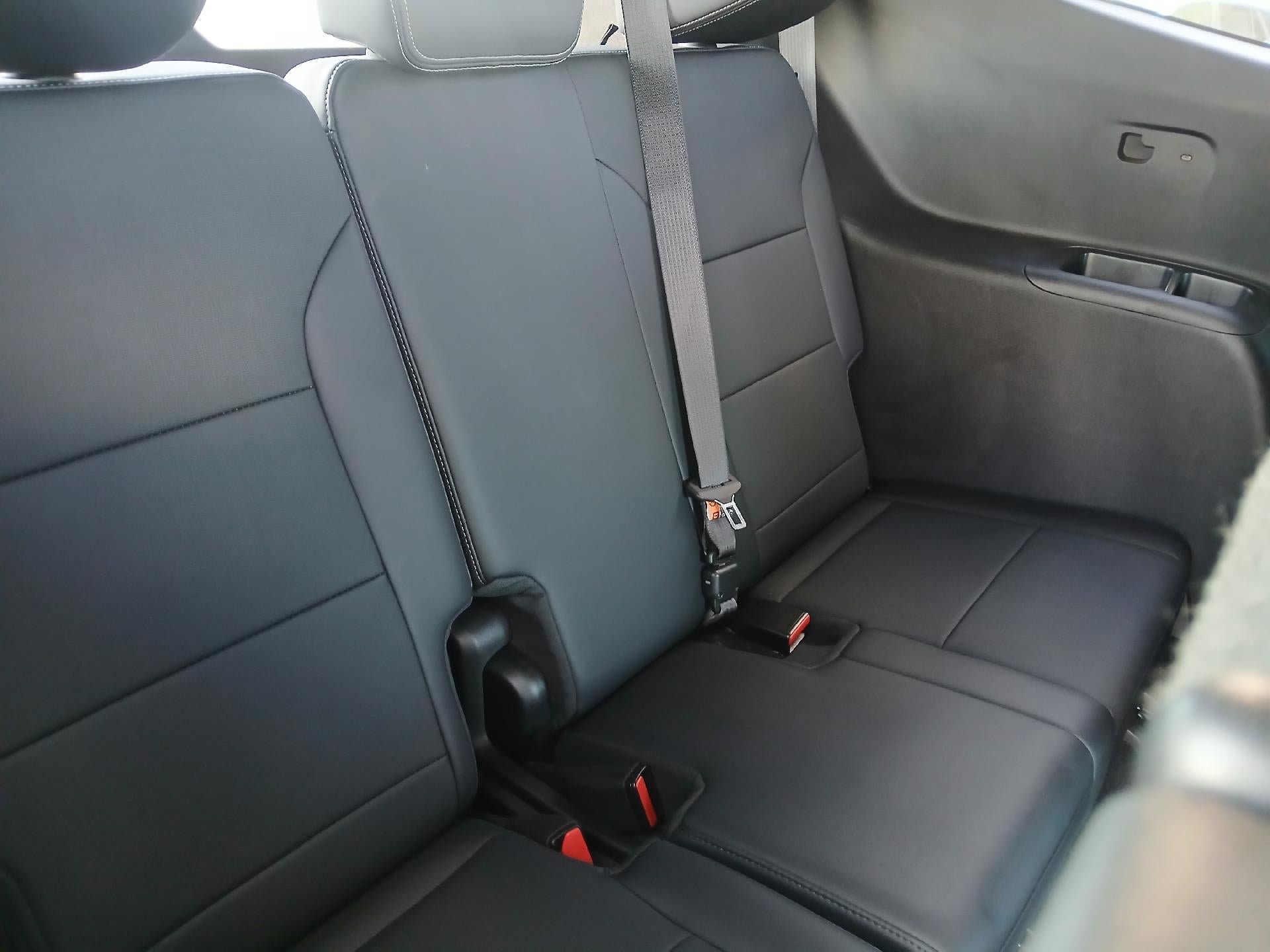 Used 2025 Buick Enclave Preferred FWD image 22