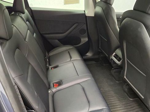 Used 2023 Tesla Model Y Performance AWD/4WD image 25