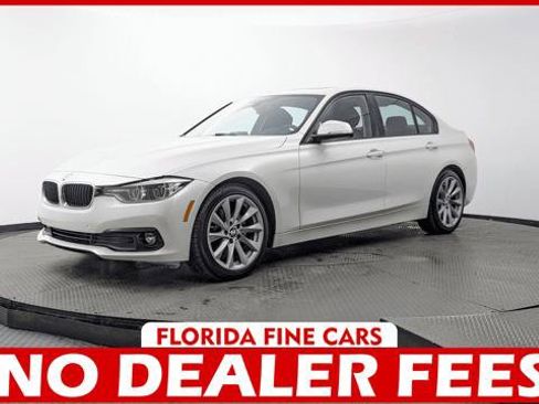 Used 2018 BMW 320i xDrive Sedan AWD/4WD image 1