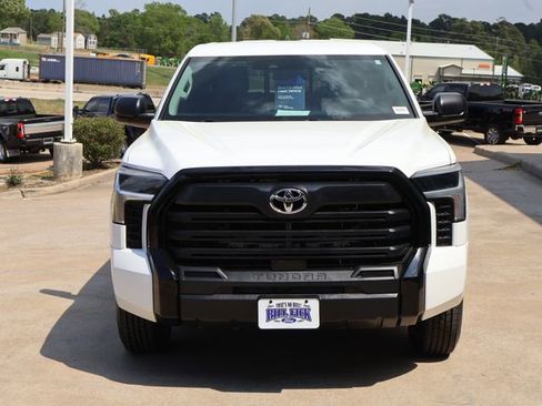 Used 2024 Toyota Tundra SR w/ SR Tow Package image 8