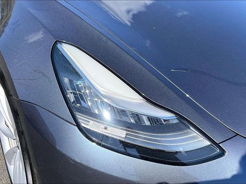 Used 2020 Tesla Model 3 Long Range AWD/4WD image 28