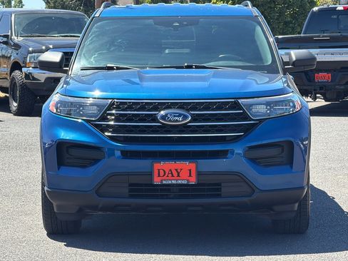 Used 2020 Ford Explorer XLT w/ Class III Trailer Tow Package AWD/4WD image 10