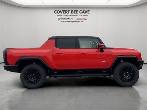 New 2025 GMC Hummer EV 2X image 11
