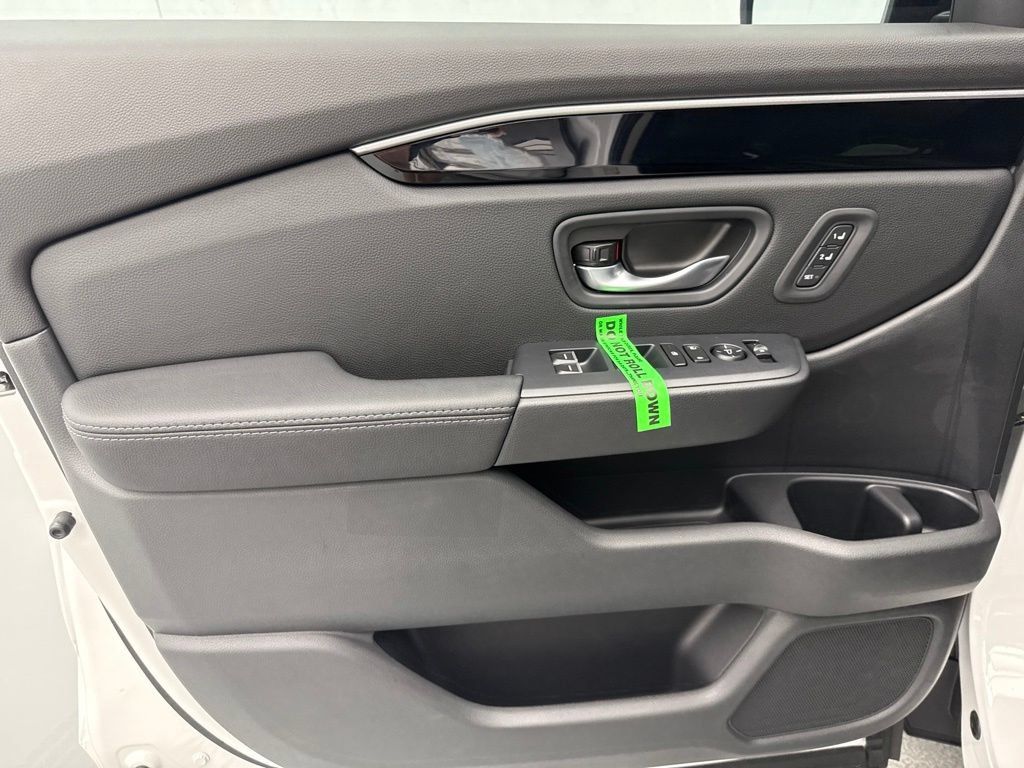 New 2026 Honda Pilot EX-L image 17