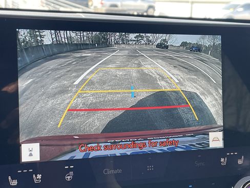 Used 2024 Lexus NX 250 FWD w/ Cold Area Package image 24