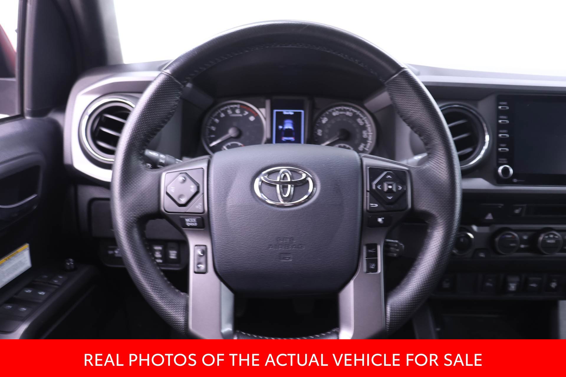 Certified 2020 Toyota Tacoma TRD Off-Road w/ TRD Premium Off Road Package AWD/4WD image 13