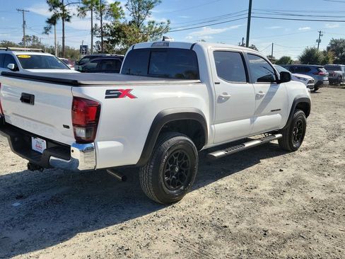 Used 2023 Toyota Tacoma SR5 image 3
