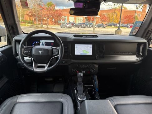 Used 2023 Ford Bronco Black Diamond image 28