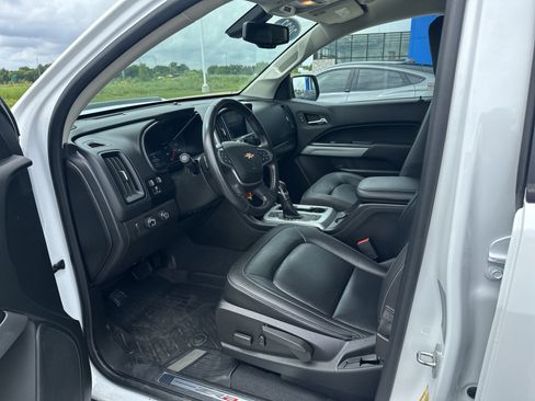 Used 2022 Chevrolet Colorado ZR2 AWD/4WD image 8
