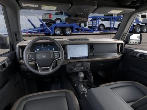 New 2026 Ford Bronco Big Bend w/ Black Diamond Package AWD/4WD image 9