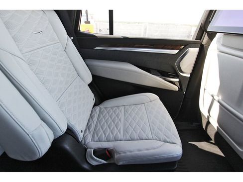 New 2025 Cadillac Escalade Sport Platinum w/ LPO, ONYX Package image 11