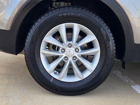 Used 2018 Kia Sorento FWD image 22