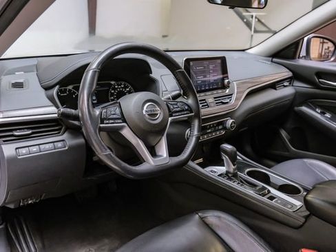 Used 2021 Nissan Altima 2.5 SL image 3