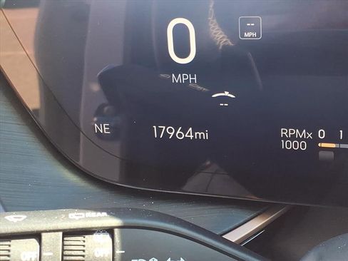 Used 2025 Buick Envision Sport Touring image 20