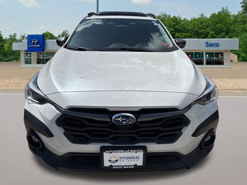 Used 2024 Subaru Crosstrek 2.0i Premium AWD/4WD image 8