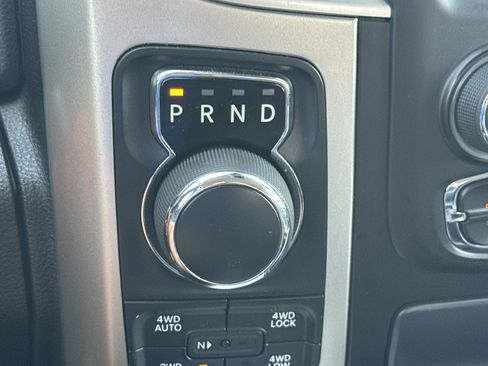 Used 2019 RAM 1500 Big Horn AWD/4WD image 23