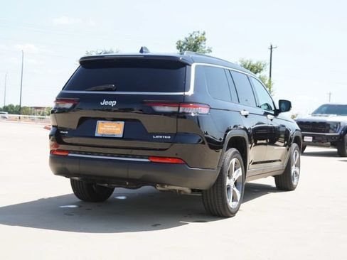 Certified 2026 Jeep Grand Cherokee L Limited AWD/4WD image 9