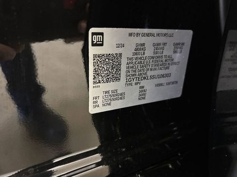 New 2025 Cadillac Escalade IQ Luxury 2 image 40