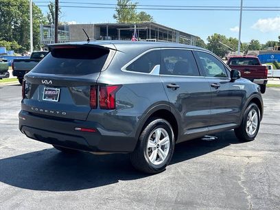 Used 2022 Kia Sorento LX
