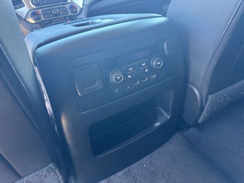 Used 2019 Chevrolet Tahoe Premier image 14