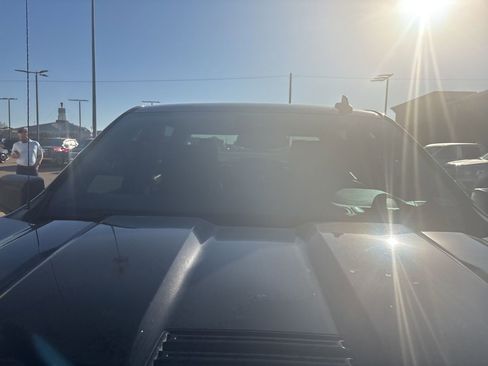 Used 2022 Chevrolet Silverado 1500 Custom Trail Boss image 5