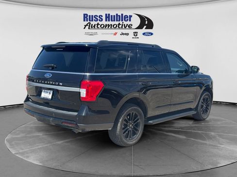 Used 2024 Ford Expedition XLT AWD/4WD image 7