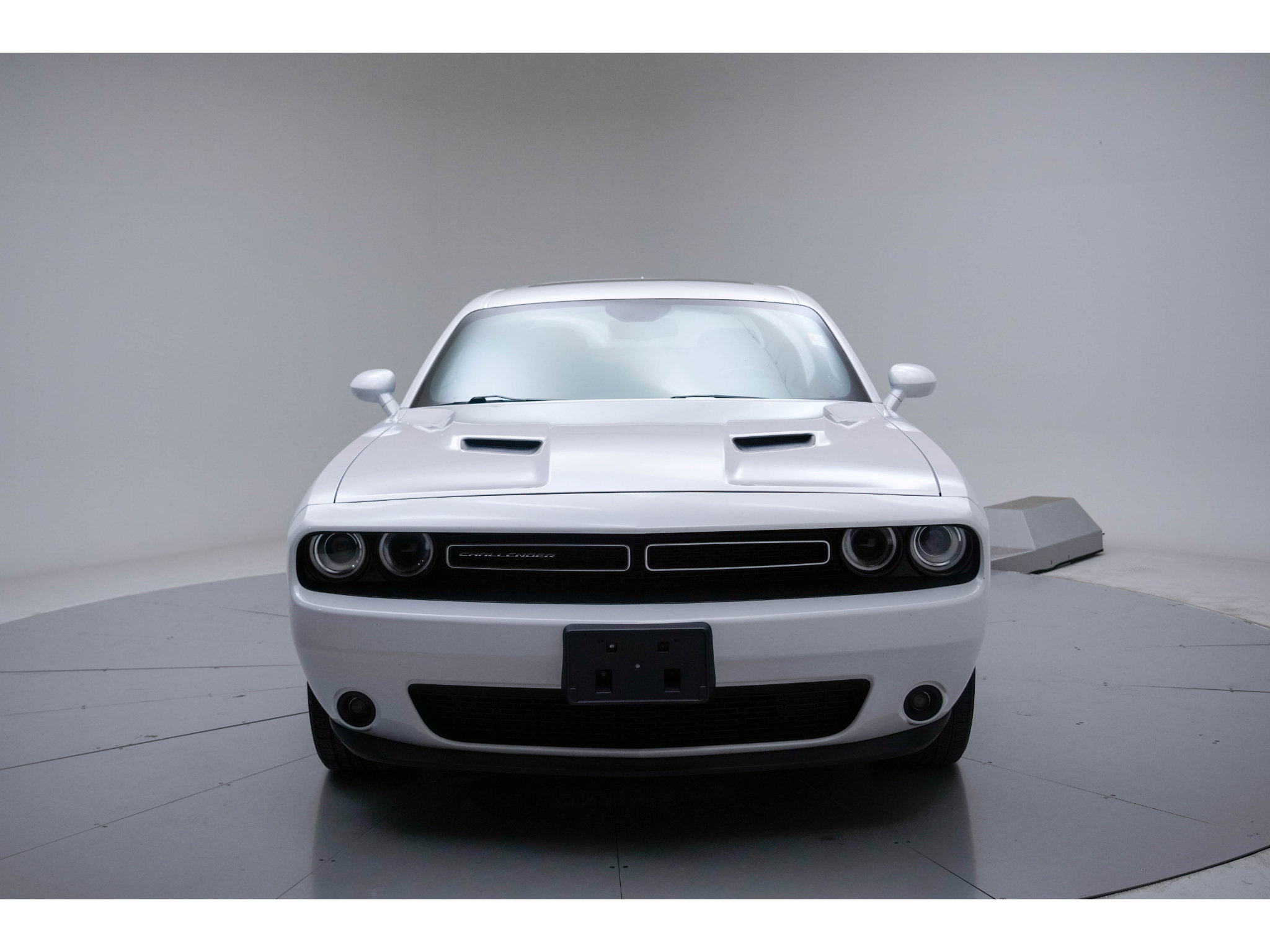 Used 2018 Dodge Challenger GT w/ GT Interior Package AWD/4WD image 2