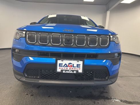 Used 2022 Jeep Compass Latitude w/ Convenience Group image 4