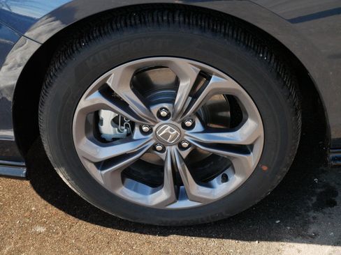 Used 2025 Honda Accord EX-L image 15