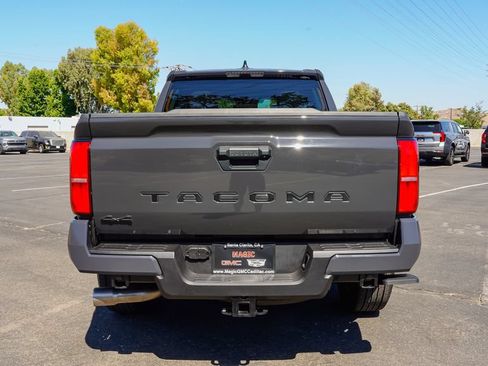 Used 2026 Toyota Tacoma TRD Sport AWD/4WD image 11