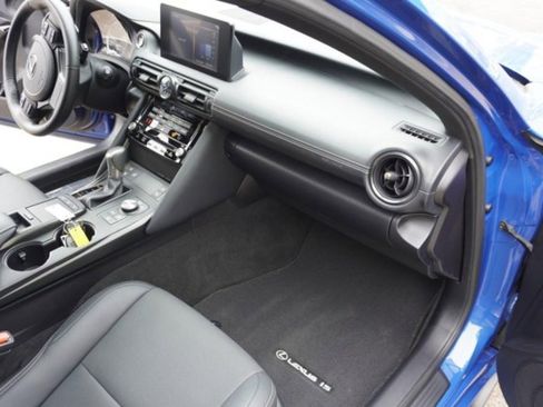 Used 2023 Lexus IS 300 w/ Comfort Package image 21