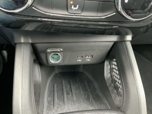 Used 2025 Chevrolet TrailBlazer LT image 41