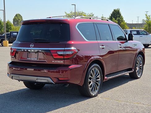 Used 2023 Nissan Armada Platinum w/ Captain's Chairs Package AWD/4WD image 5